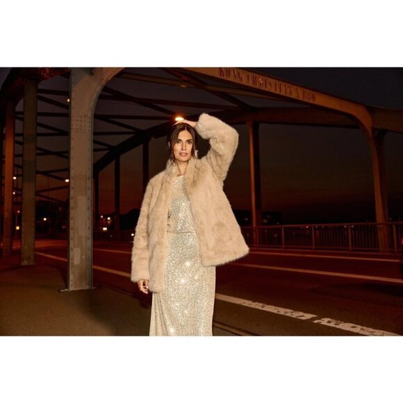 NWT SOYA CONCEPT NAIDA Cream Faux Fur Jacket - Picture 2 of 10